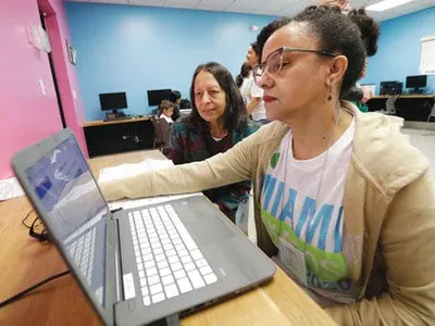이제 세금보고 제출도 ‘온라인’이 대세