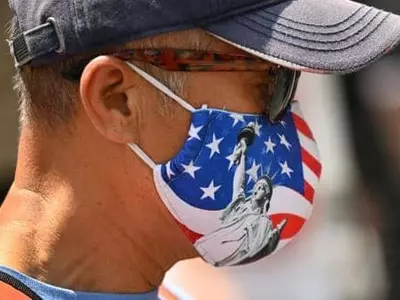 마스크 의무화 해제 확산…"코로나와 공존 준비하는 것"