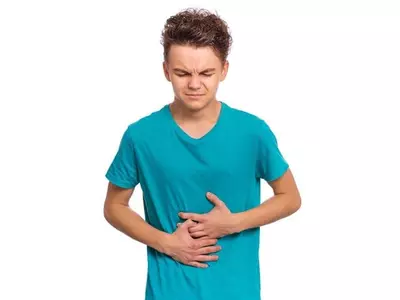 사춘기 자녀, 극심한 복통으로 병원을 찾았는데…