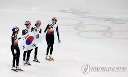 [동계올림픽] 쇼트트랙 여자 3,000ｍ 계주 은메달…한국 메달 순위 15위