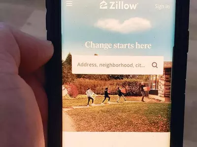 “동성애 조장 질로우 광고 당장 내려라”