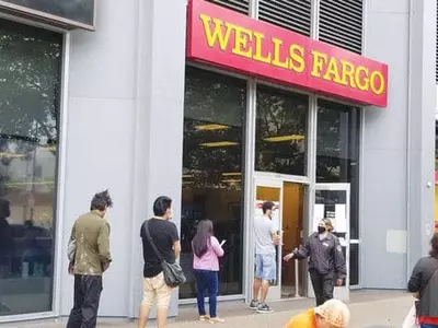 안전자산 선호…예적금 금리 ‘제자리 걸음’