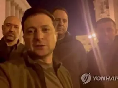 "우크라 대통령, 미국의 해외대피 지원 거절"