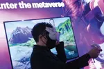 삼성·SK, ‘기기+플랫폼’으로 메타버스 신세계 연다