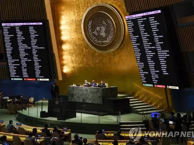 러 우크라 침공에 반대한 유엔…한국 등 141개국 '압도적 지지'