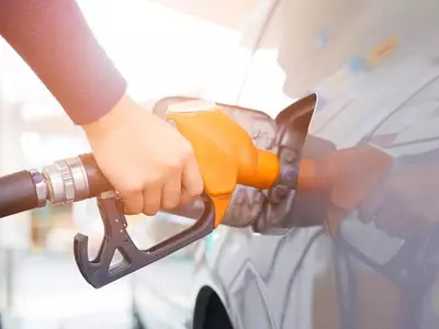 휘발유값 갤런당 4달러 초과시 매월 1인당 100달러씩 준다