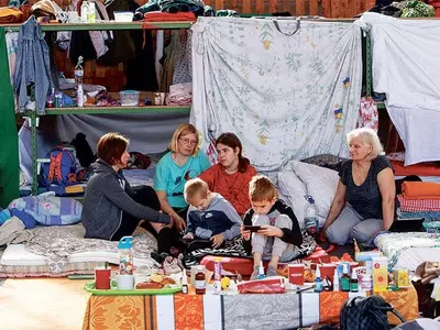 가족의 기약 없는 피란생활