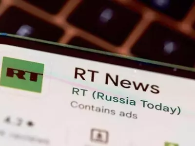 러 국영방송 틀어주는 미 라디오 차단?… 언론 자유 논란