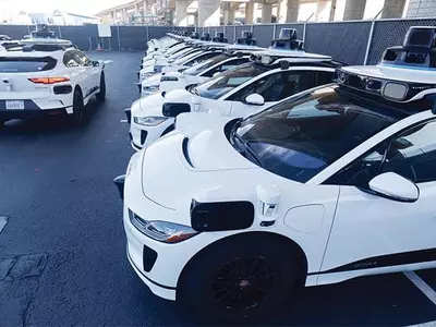 운전자가 없네… ‘완전 자율주행차’ 시범운행 본격화