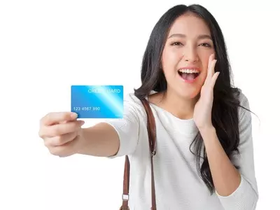 충동적인 카드 개설은 금물, 꼼꼼한 비교는 필수