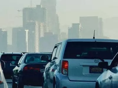 미국내 신차 연비 기준 대폭 강화한다