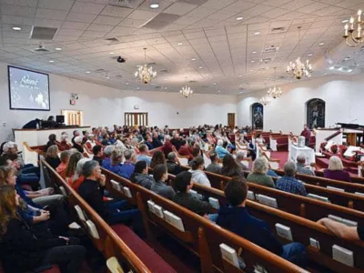 ‘하나님, 예수님, 사랑…’등 설교 주제 주로 다뤄