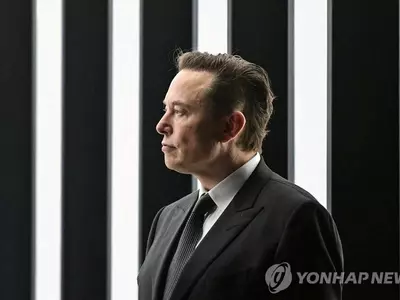 430억달러 들여 트위터 지분 100% 인수…비상장사 만들 것"