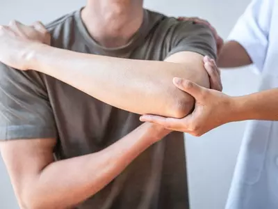 팔을 10초 이상 들지 못한다면…