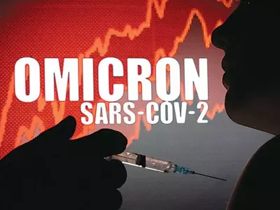 “오미크론 중증위험, 델타만큼 높다”