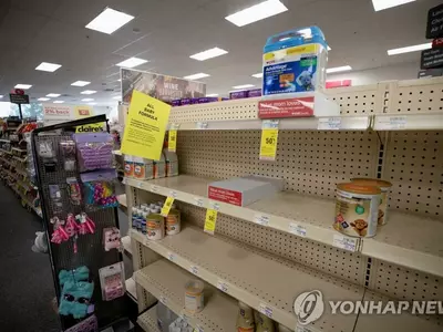 '분유 전쟁'에 국방물자조달법 발동…수입에 군도 동원