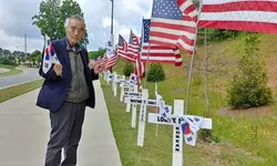 "한국전 희생 감사합니다"