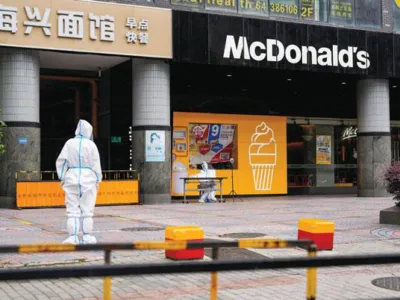 ‘두 달간 봉쇄’ 풀리는 상하이… 경제 상처 회복 과제