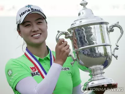 US오픈 골프 우승 이민지 "꿈을 이뤘다…좋은 롤 모델 되기를"