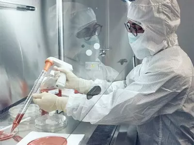 신체 이식의 혁신… 3D 프린터로 만든 귀 최초 성공