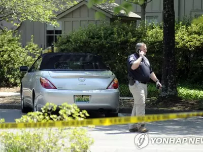 앨라배마 교회 총격 용의자는 전직 총기 판매상