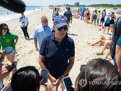 바이든 "경기침체 피할 수 있어…유류세 한시면제 검토중"