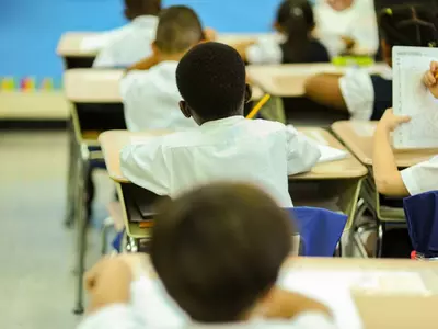 정부 지원받지만 자율운영, 꼼꼼한 장단점 확인 필수