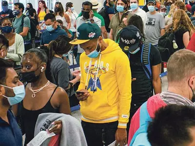 결항 속출 ‘항공 대란’에… 승객 불만도 폭주