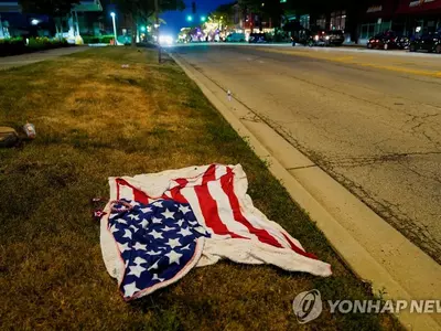 총성과 피로 얼룩진 독립기념일