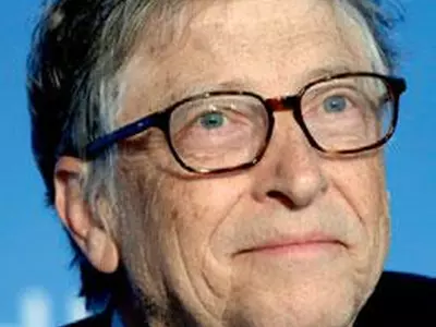 빌 게이츠 “자선재단에 200억 달러 추가 기부”