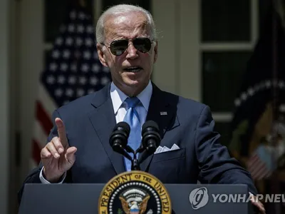 바이든, 코로나19 '완치'…"상태 좋다" 백악관 로즈가든서 연설