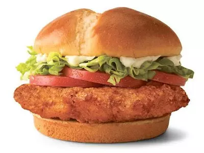 인플레에 ‘소고기 대신 닭고기’