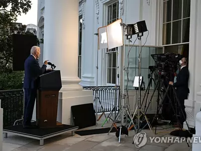 재확진 바이든, 코로나 검사서 여전히 양성…"몸 상태는 정상"
