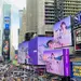 타임스스퀘어에 뜬 BTS와 갤럭시