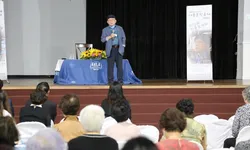 "시가 사람을 살려야 한다"