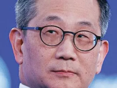 “돌연 사임은 창업자들과 알력 때문”