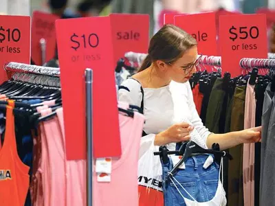 올 연말 샤핑 벌써부터 대대적 할인 예고