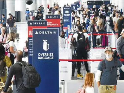 노동절 연휴… 미국인 32% 대이동 시작