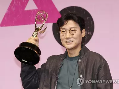 '오징어 게임' 황동혁 감독 “시즌2 계약 굿딜”