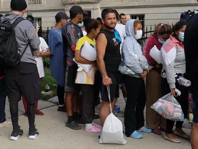 마구잡이식 불법이민자 이송 급증