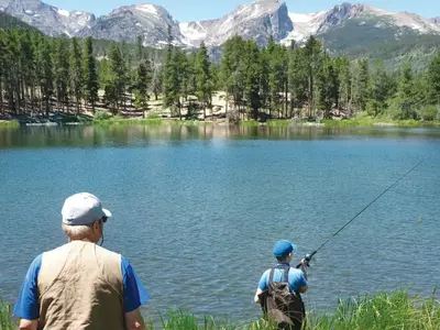 시니어들의 알차고도 알뜰한 여행 위한 전략들