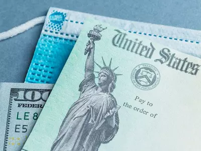 “팬데믹 부양금 받아 가세요.”