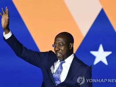 [중간선거] 초접전 조지아, 피말린 '엎치락뒤치락'…12월6일 결판난다