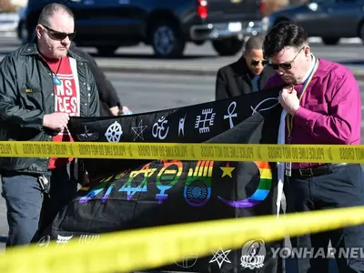 콜로라도 총격 피해 줄인 의인들…범인 총 빼앗아 제압