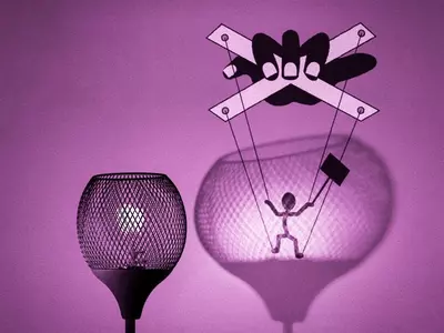 남 속이기 ‘가스라이팅’ 올해의 단어로 선정