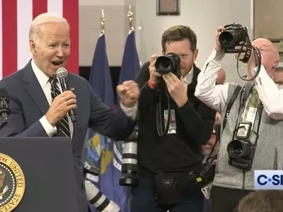 [월드컵] '앙숙' 이란 꺾은 미국 '16강 함성'…바이든 "USA" 주먹 불끈