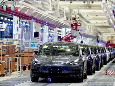 격변의 전기차 시장… 콧대 높던 테슬라도 할인 공세