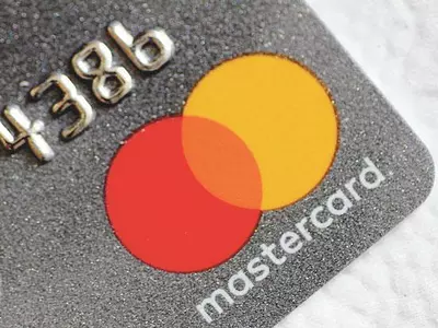 고금리로 소비자 부담 늘어, 카드빚부터 변제