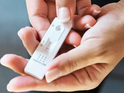 코로나 진단 키트 다시 무상 배포