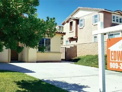 상승세 멈춘 해, 이자율 2배 급등에 주택거래‘뚝’